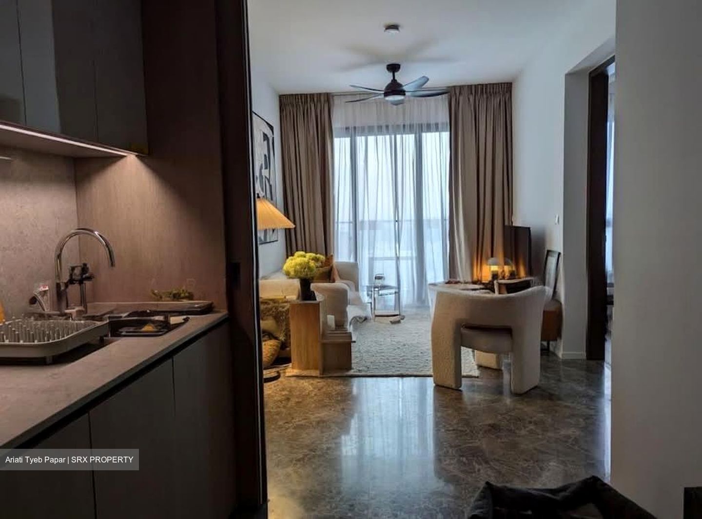 Avenue South Residence (D3), Apartment #555316751